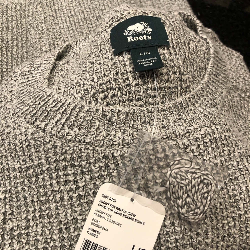 Roots Snowy Fox Waffle Crew